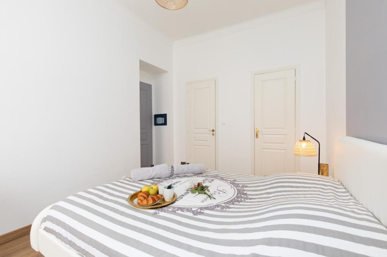 2 Rooms Apartment, Near The Sea And Local Market Cannes Exterior foto